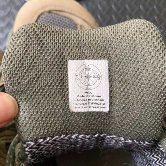 Oboz Hiking Shoes - Picture 5 of 6